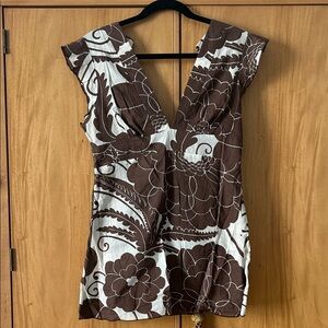 Billabong Brown and White Floral V-Neck Sleeveless Cotton Top